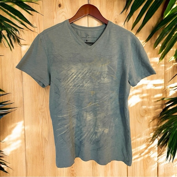 MARC ANTHONY Light Dusty Blue Short Sleeve T-Shirt - Small - Picture 1 of 8
